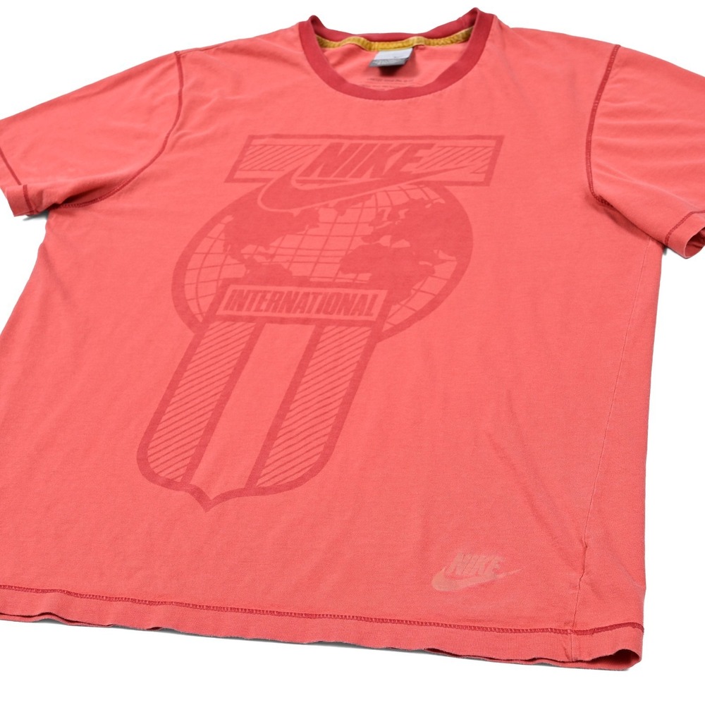Vintage Nike International T-Shirt Men's Large 100% Cotton Silver Tag Y2K